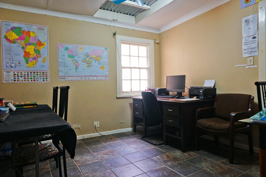 5 Bedroom Property for Sale in East London Rural Eastern Cape